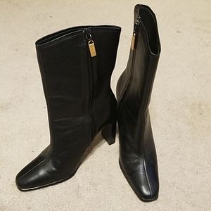 Colin Stuart mid calf boots